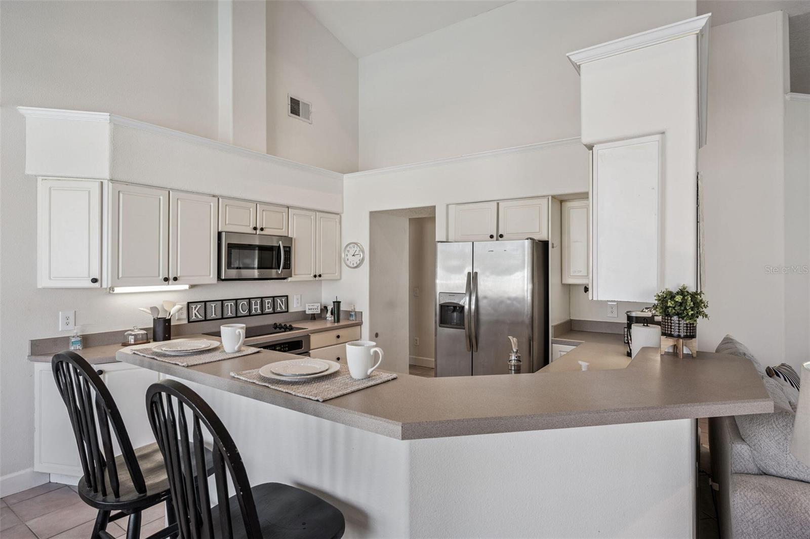 8072 CANYON LAKE CIR, ORLANDO, FL, 32835
