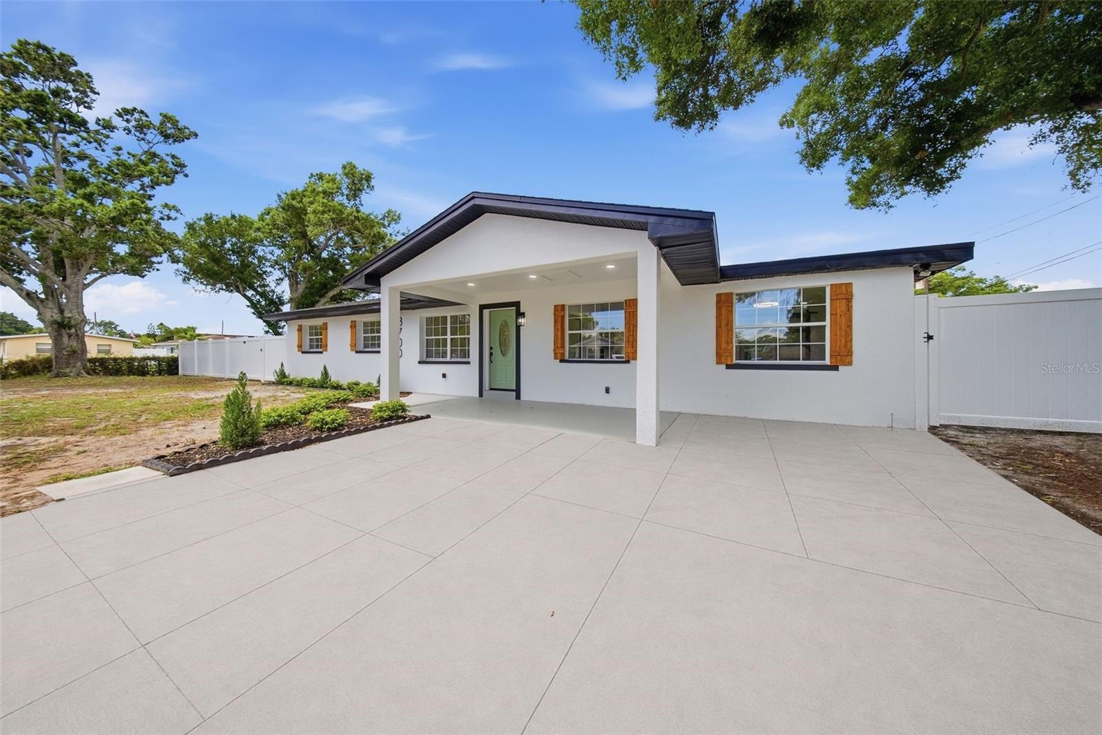 3700 72 ST N, ST PETERSBURG, FL, 33710