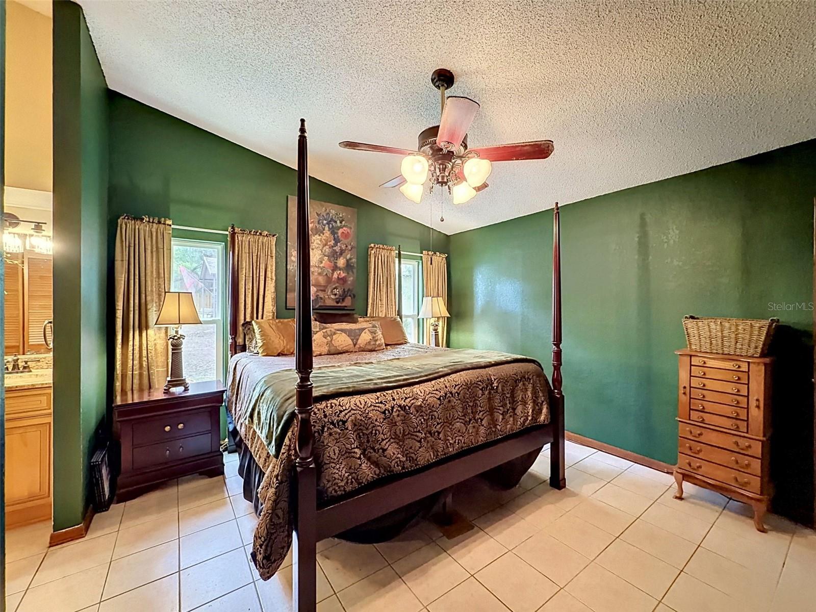 7111 RICKER AVE, WEBSTER, FL, 33597