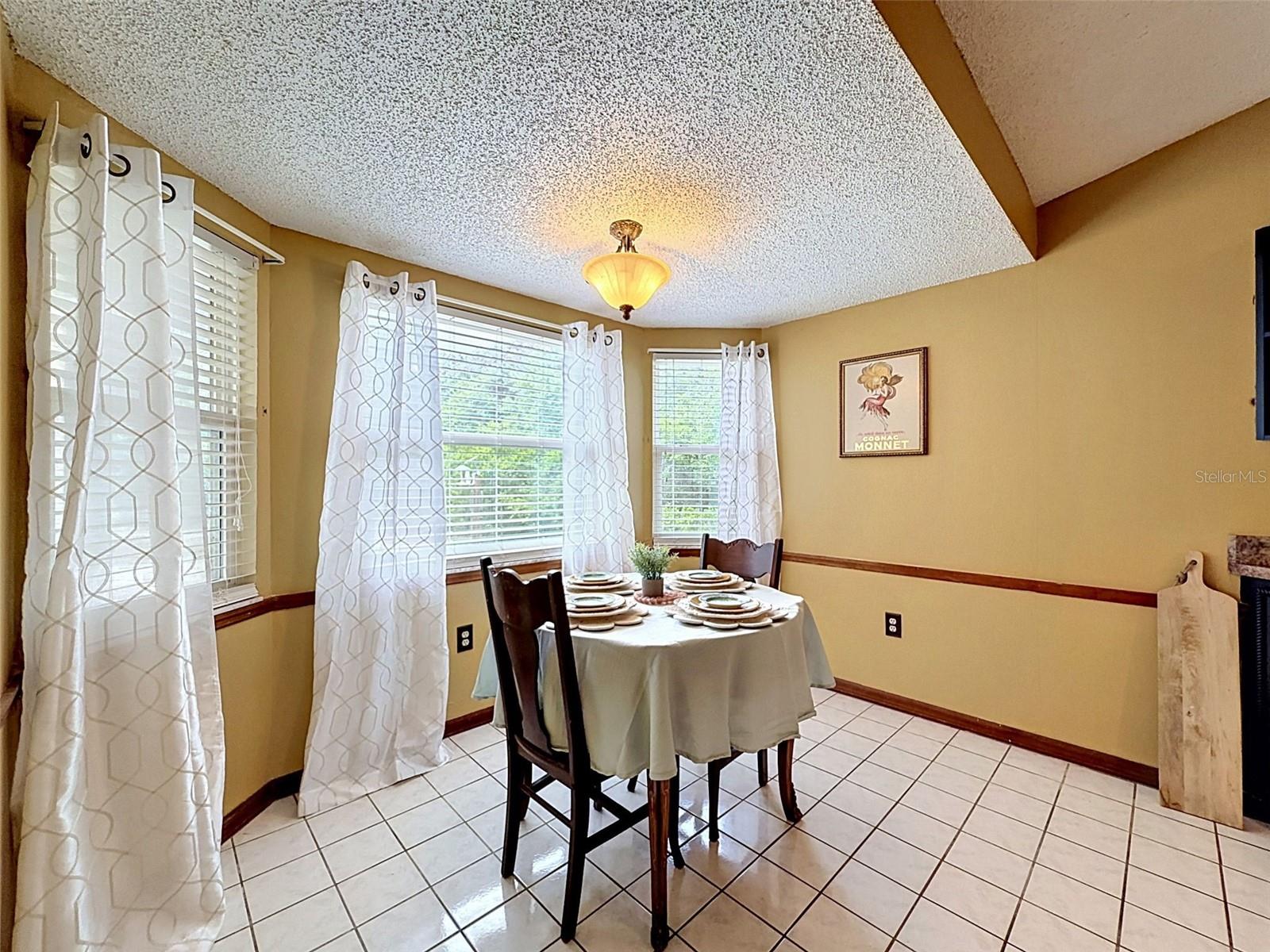 7111 RICKER AVE, WEBSTER, FL, 33597
