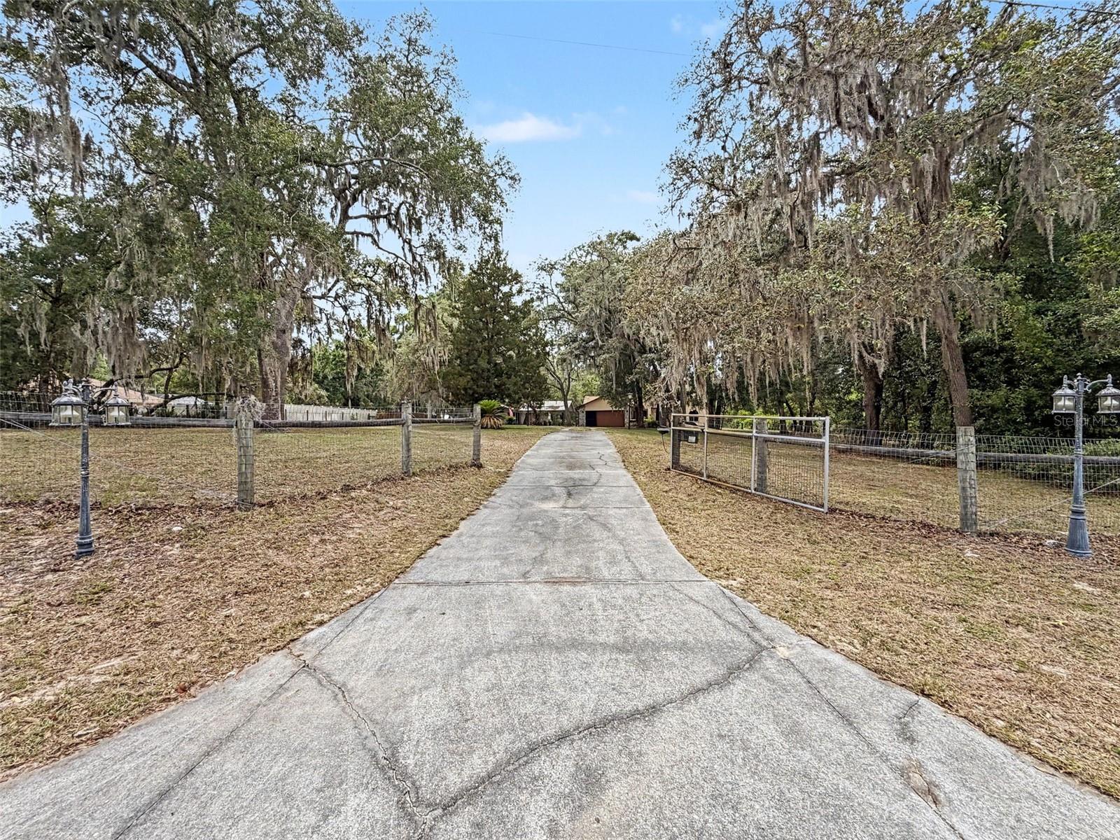 7111 RICKER AVE, WEBSTER, FL, 33597