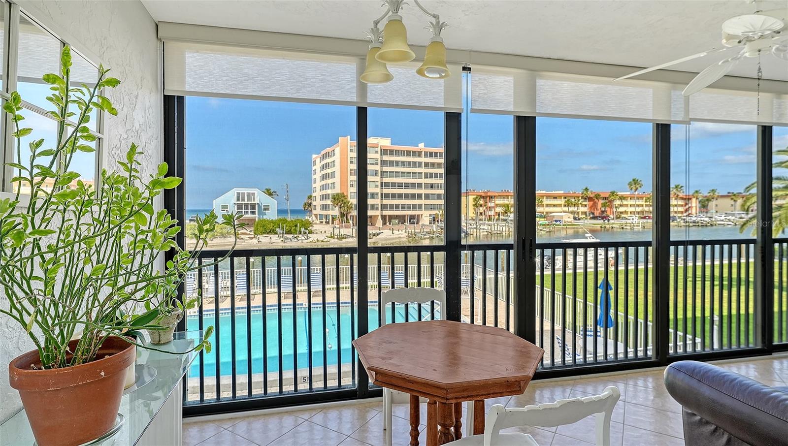 9200 MIDNIGHT PASS RD #25, SARASOTA, FL, 34242