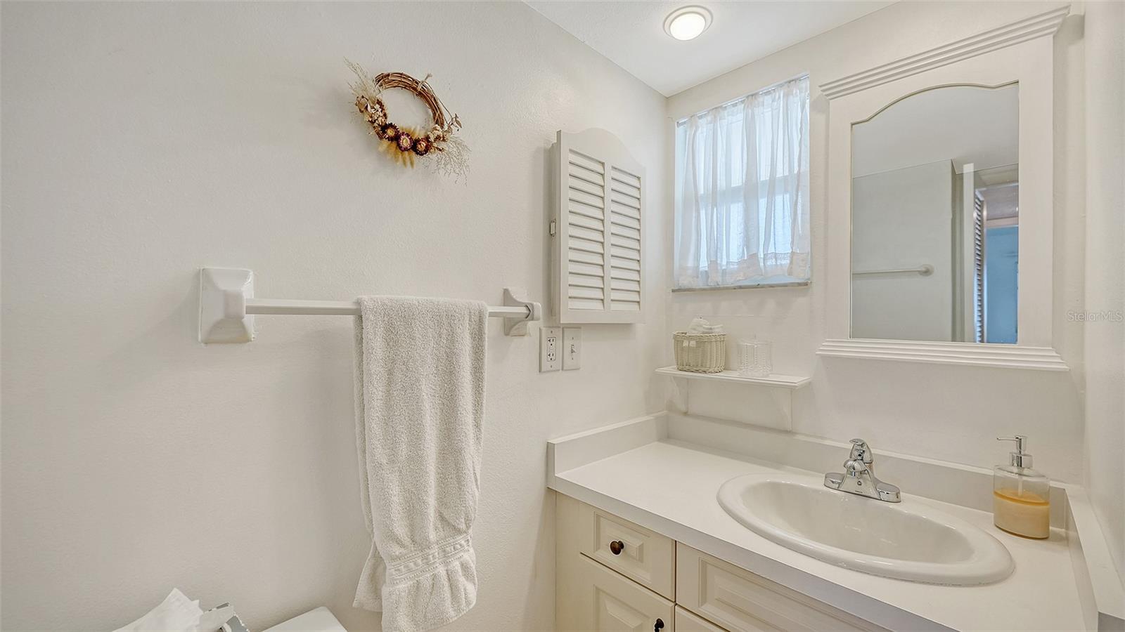 9200 MIDNIGHT PASS RD #25, SARASOTA, FL, 34242