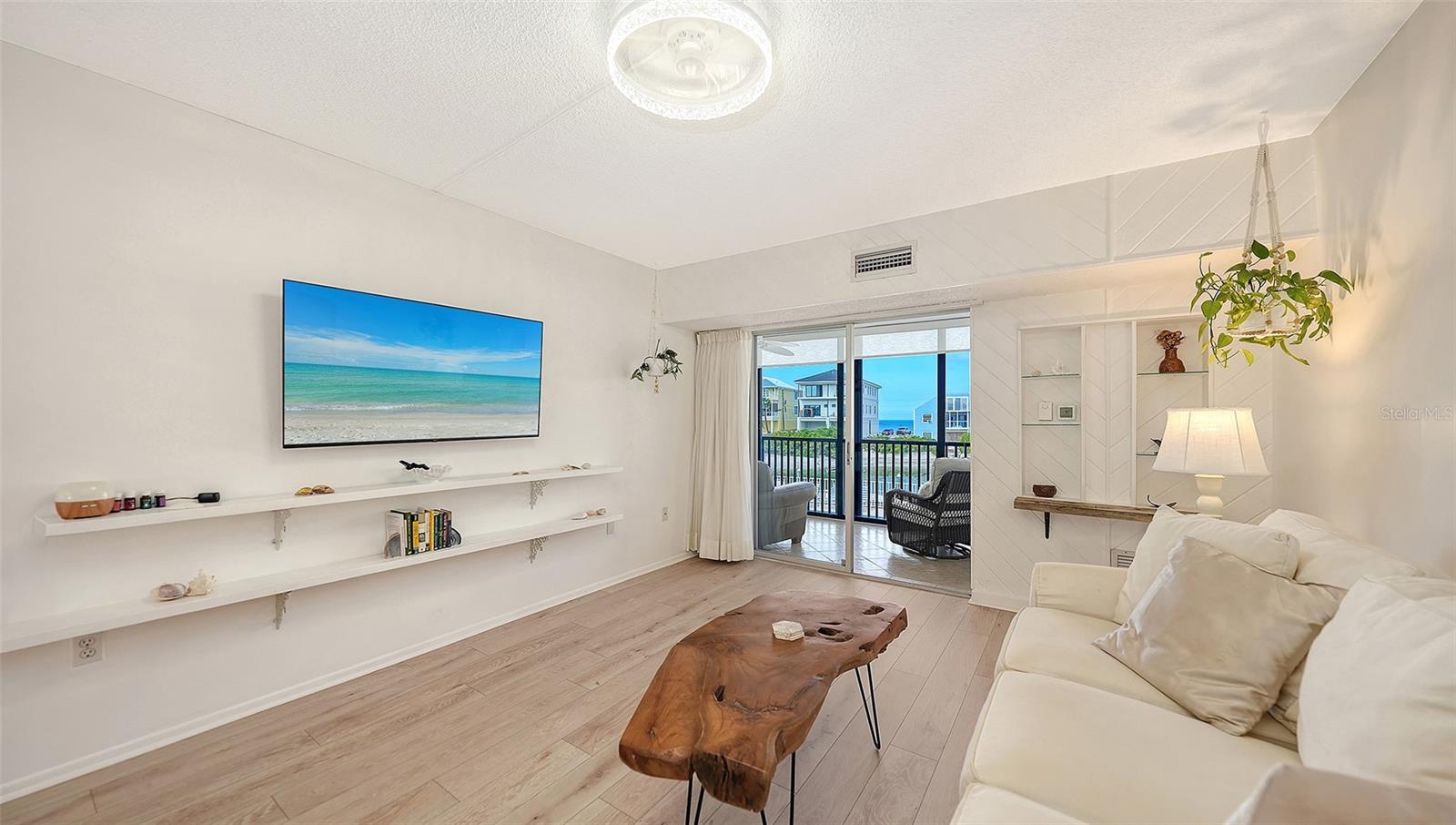 9200 MIDNIGHT PASS RD #25, SARASOTA, FL, 34242