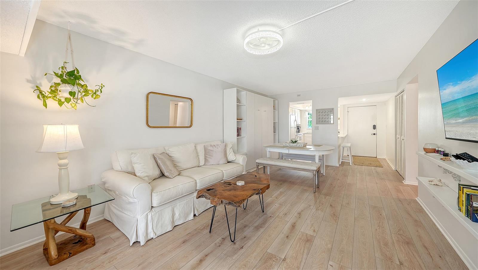 9200 MIDNIGHT PASS RD #25, SARASOTA, FL, 34242