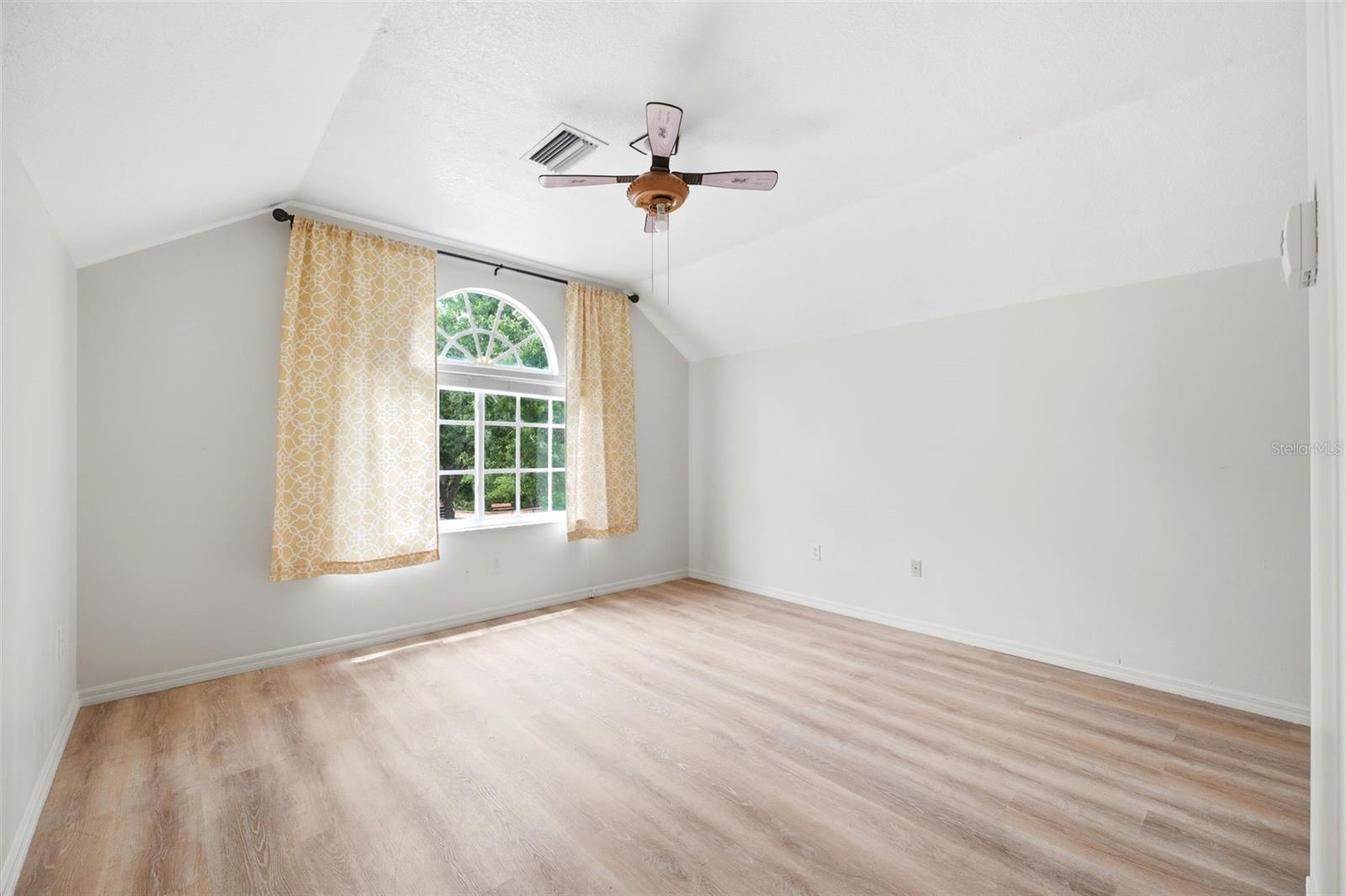 10209 SHADOW BRANCH DR, TAMPA, FL, 33647
