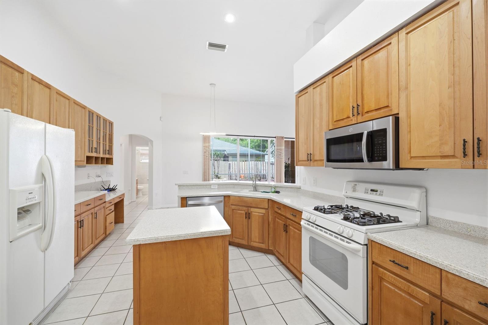 10209 SHADOW BRANCH DR, TAMPA, FL, 33647