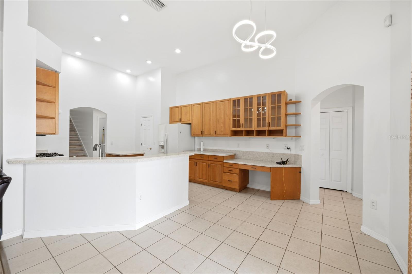 10209 SHADOW BRANCH DR, TAMPA, FL, 33647