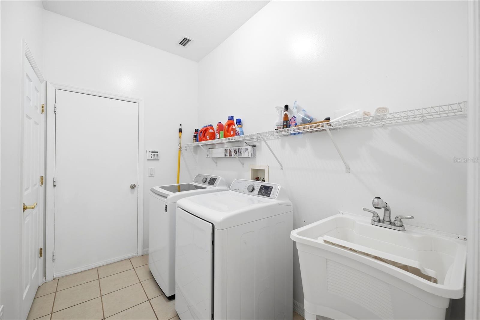 10209 SHADOW BRANCH DR, TAMPA, FL, 33647