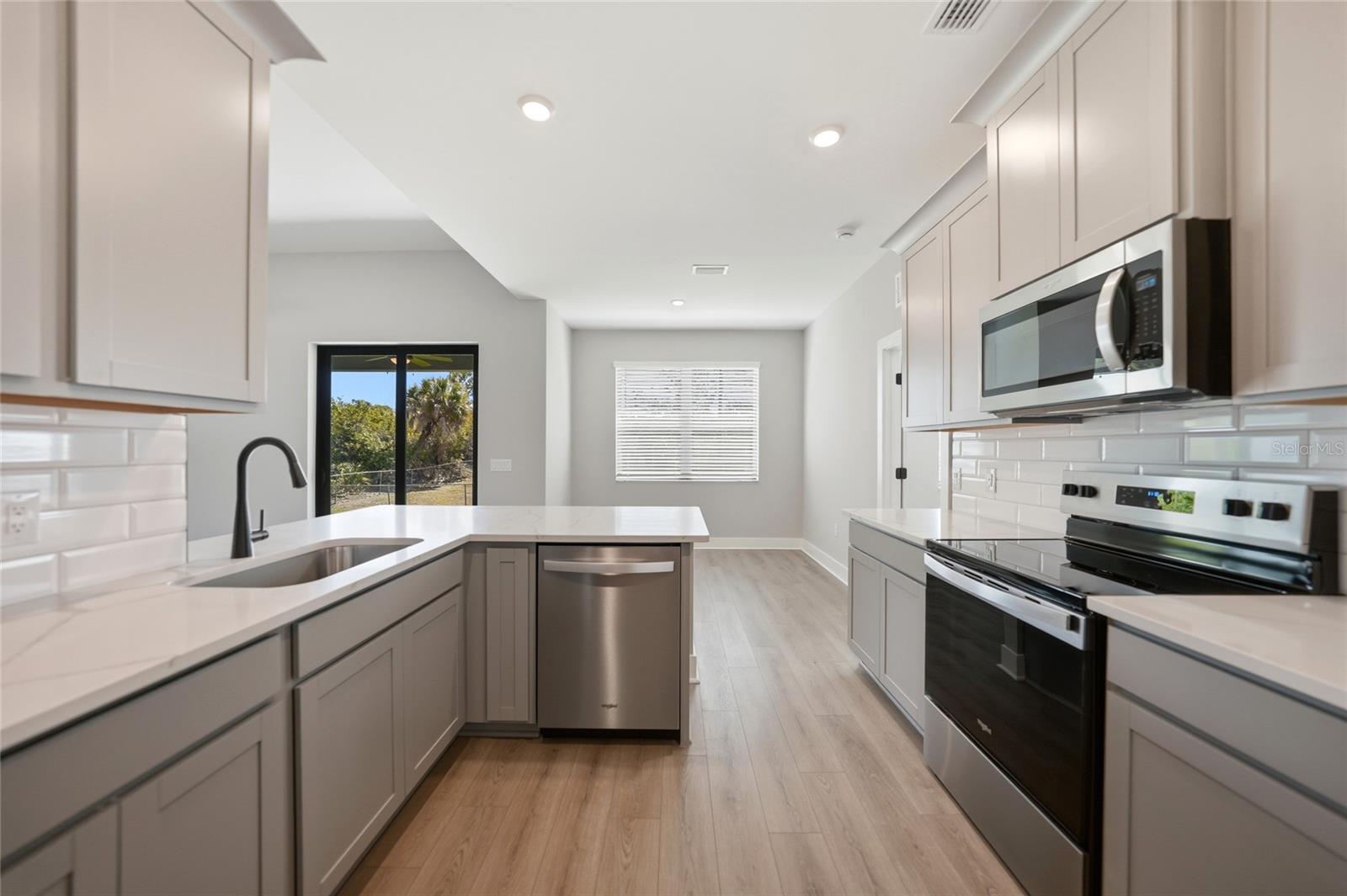5104 MUNHALL ST, PORT CHARLOTTE, FL, 33981