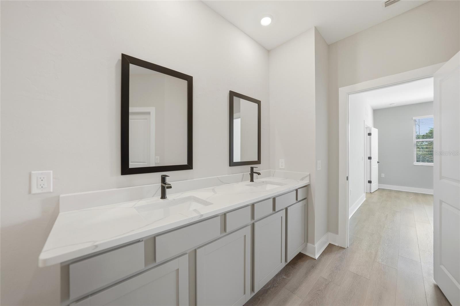 5104 MUNHALL ST, PORT CHARLOTTE, FL, 33981