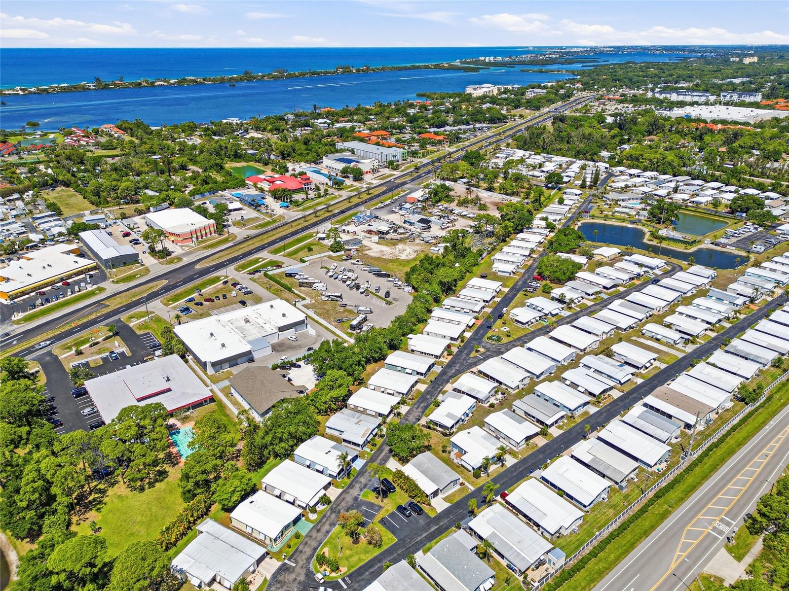 320 TROPIC DR, OSPREY, FL, 34229
