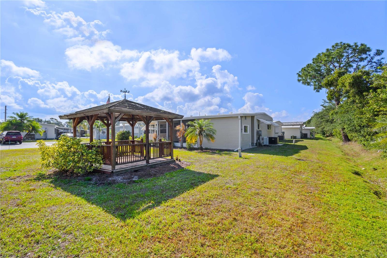 320 TROPIC DR, OSPREY, FL, 34229