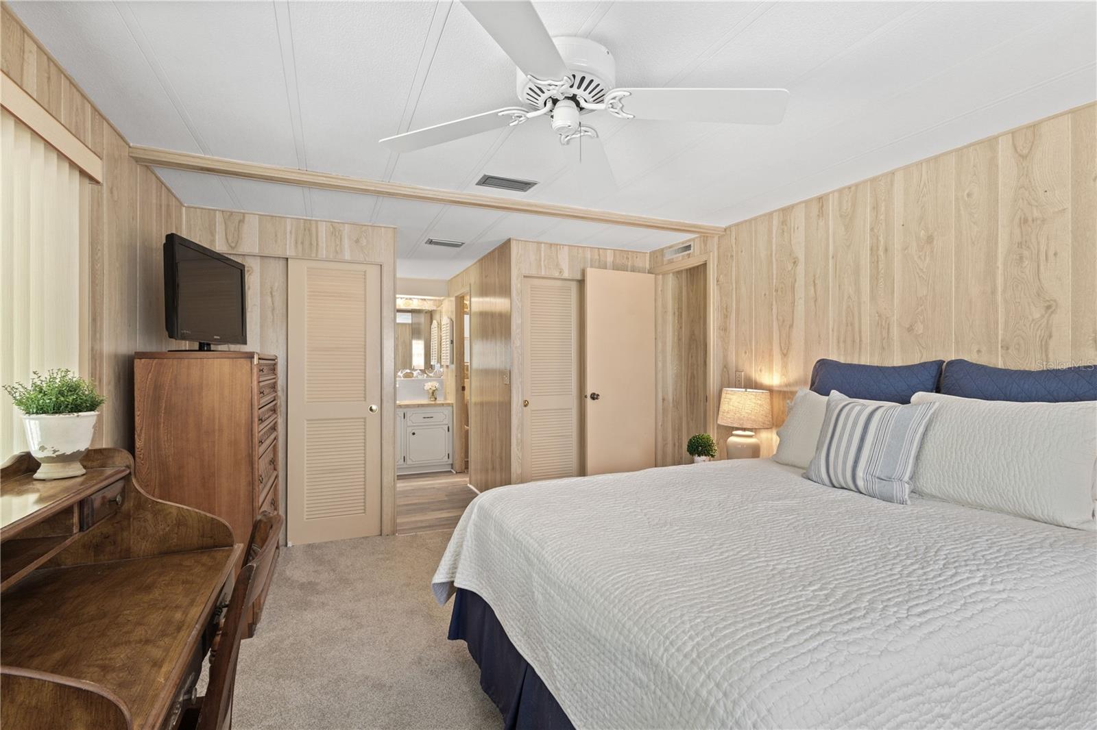 320 TROPIC DR, OSPREY, FL, 34229