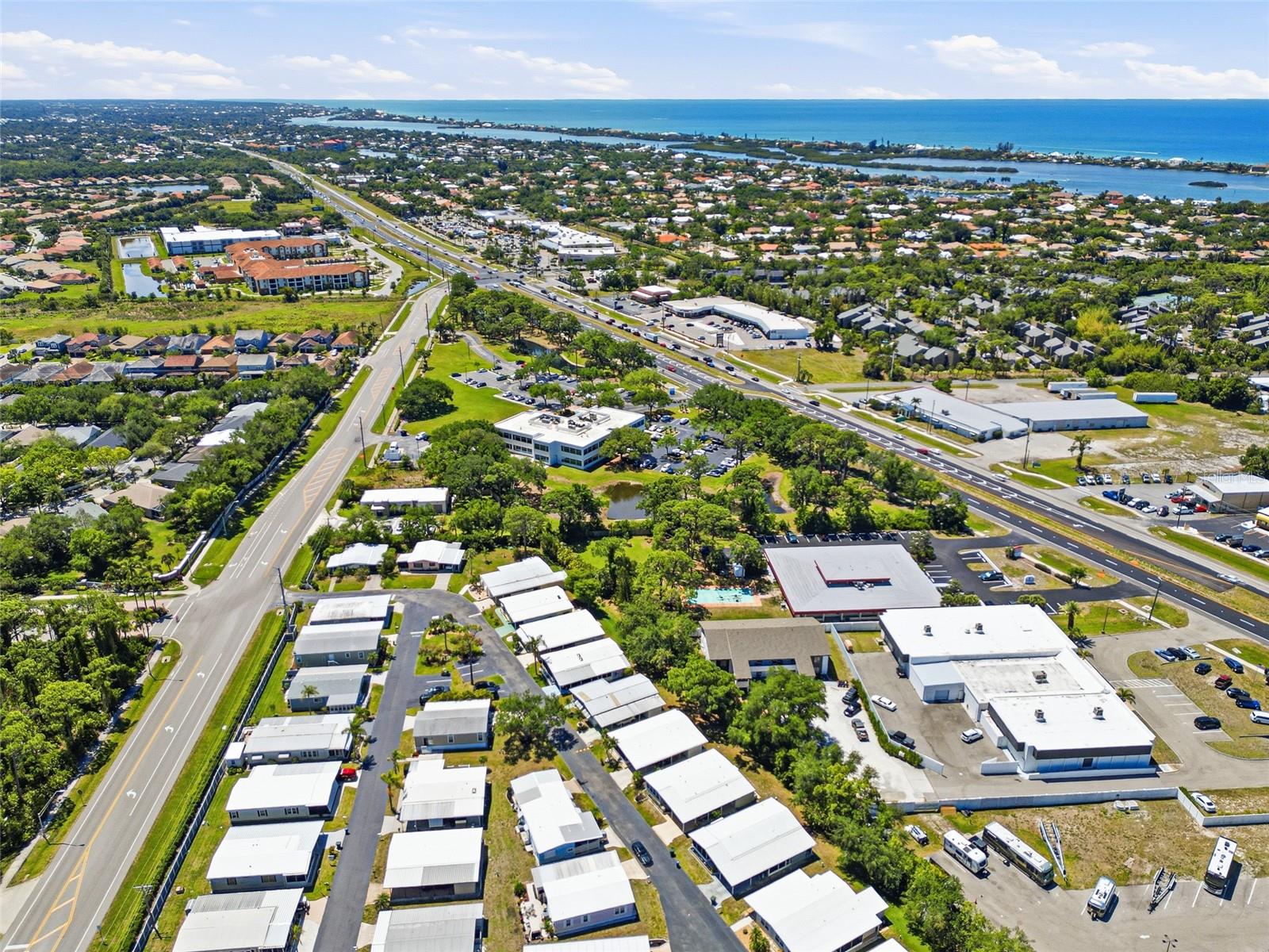 320 TROPIC DR, OSPREY, FL, 34229