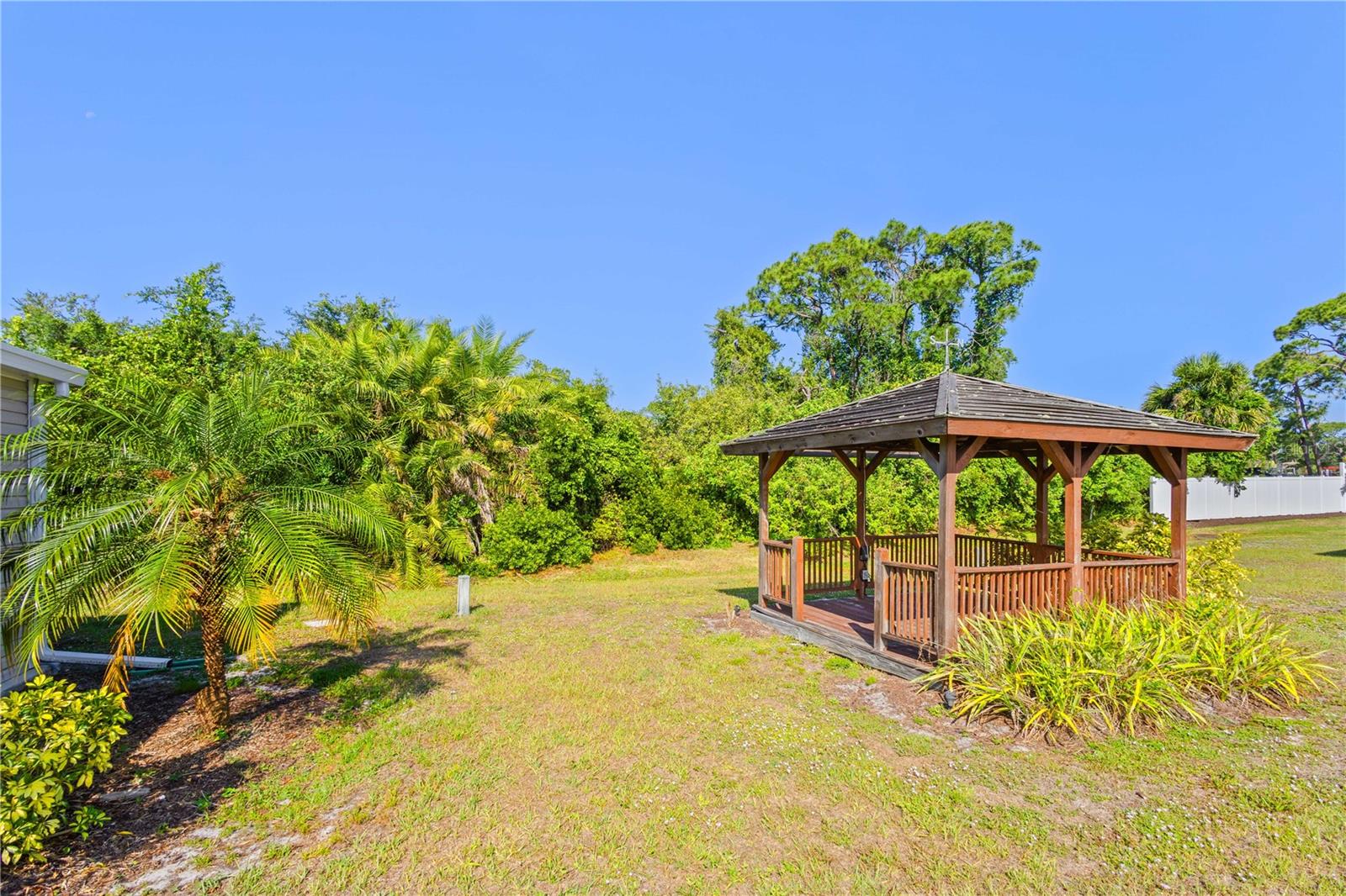 320 TROPIC DR, OSPREY, FL, 34229