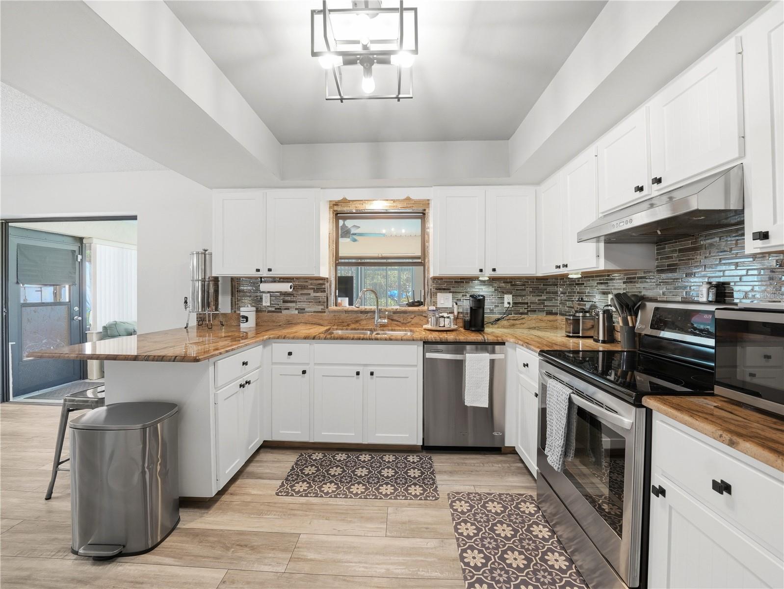 1711 LAKE CLAY DR, LAKE PLACID, FL, 33852