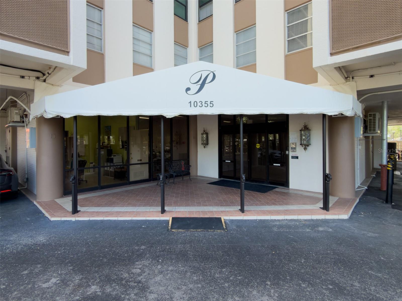 10355 PARADISE BLVD #511, TREASURE ISLAND, FL, 33706