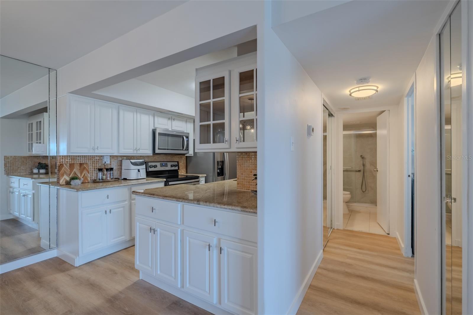 10355 PARADISE BLVD #511, TREASURE ISLAND, FL, 33706