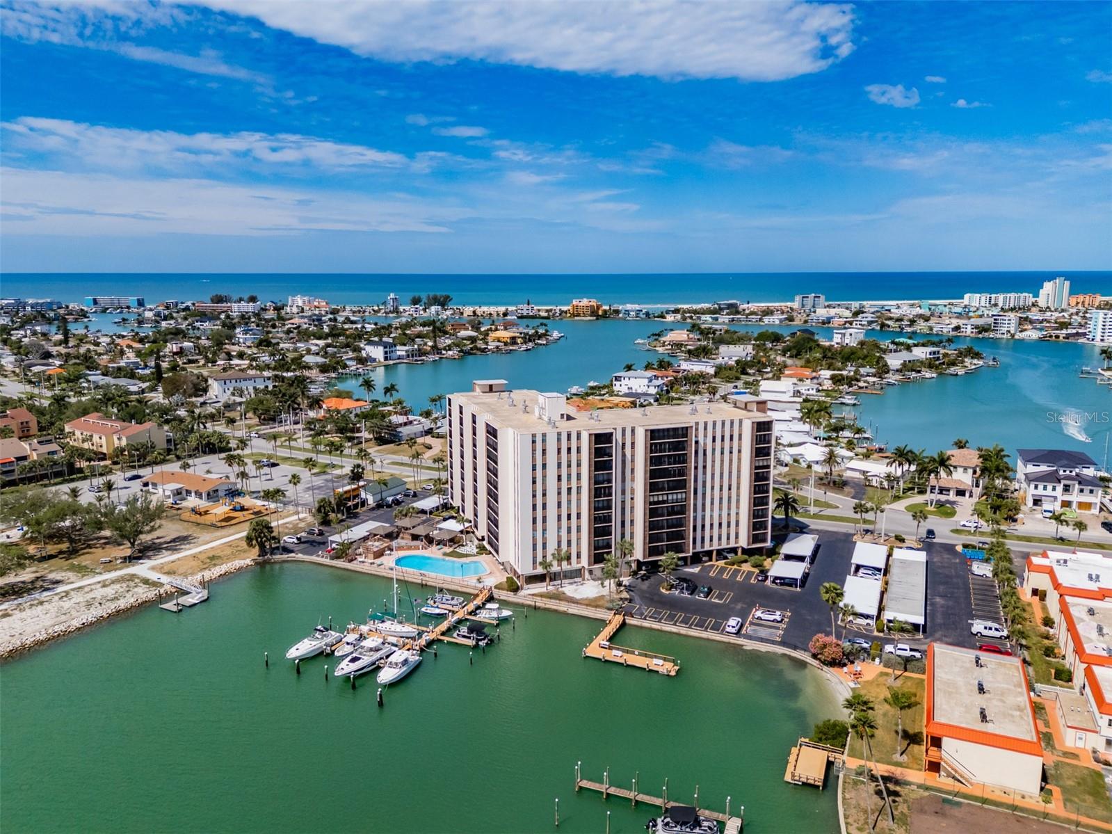 10355 PARADISE BLVD #511, TREASURE ISLAND, FL, 33706