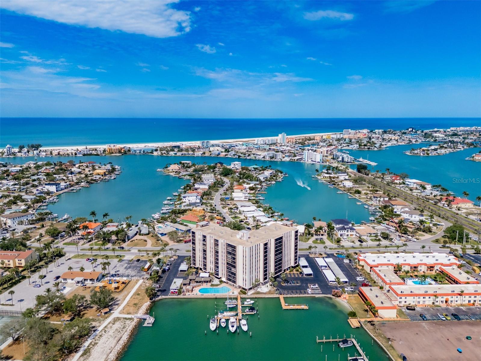 10355 PARADISE BLVD #511, TREASURE ISLAND, FL, 33706