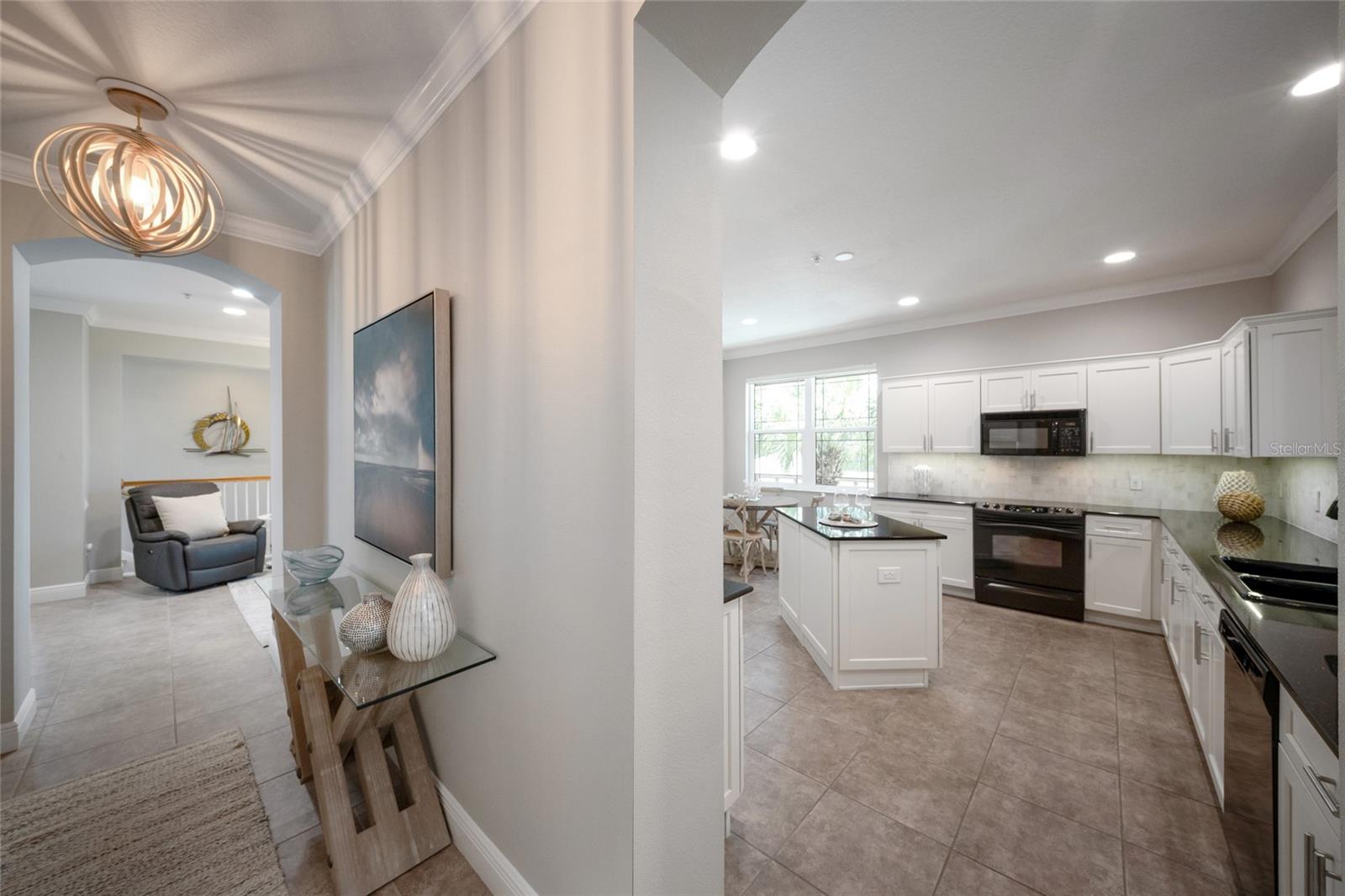 6516 MOORINGS POINT CIR #201, LAKEWOOD RANCH, FL, 34202
