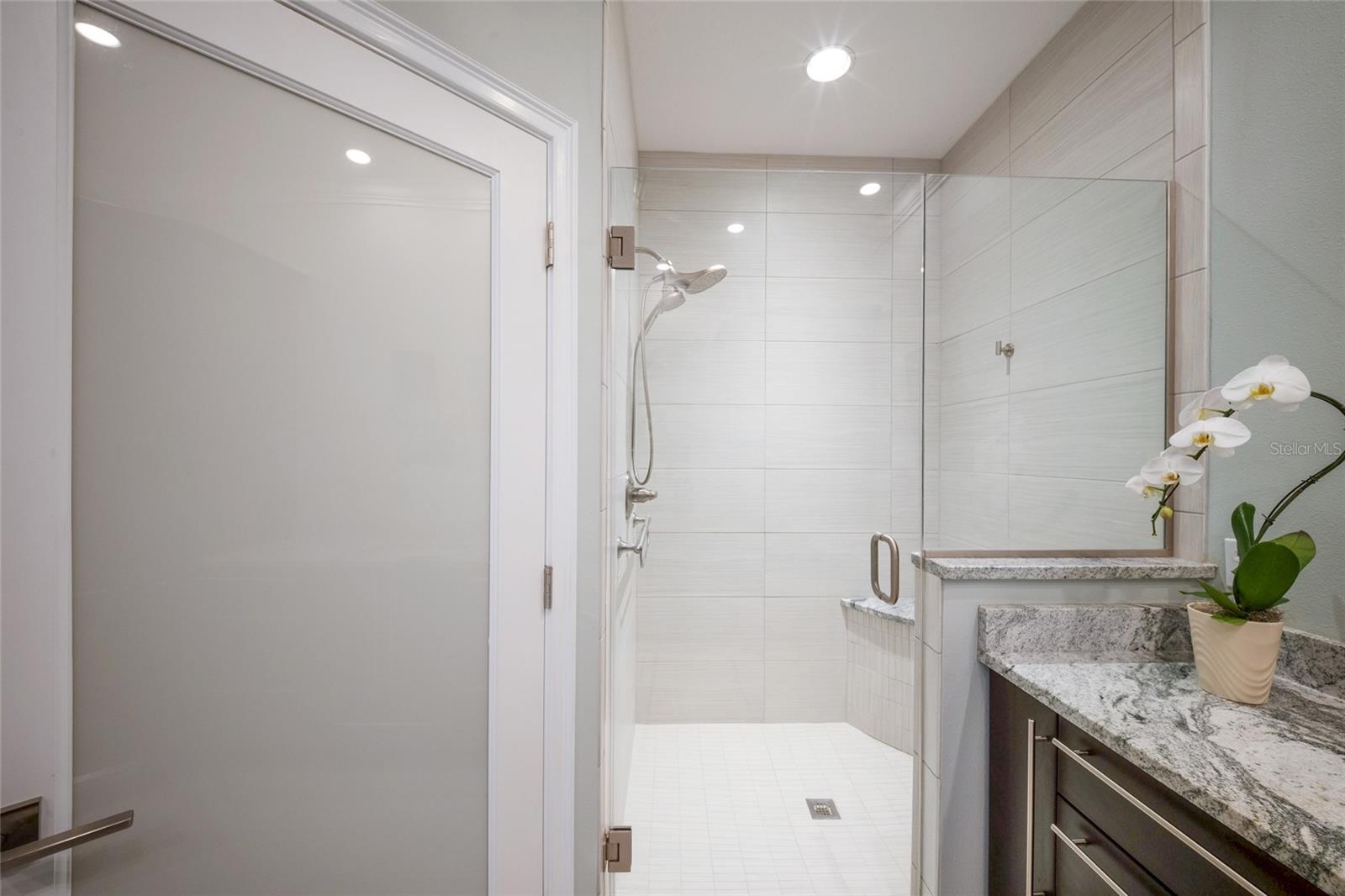 6516 MOORINGS POINT CIR #201, LAKEWOOD RANCH, FL, 34202