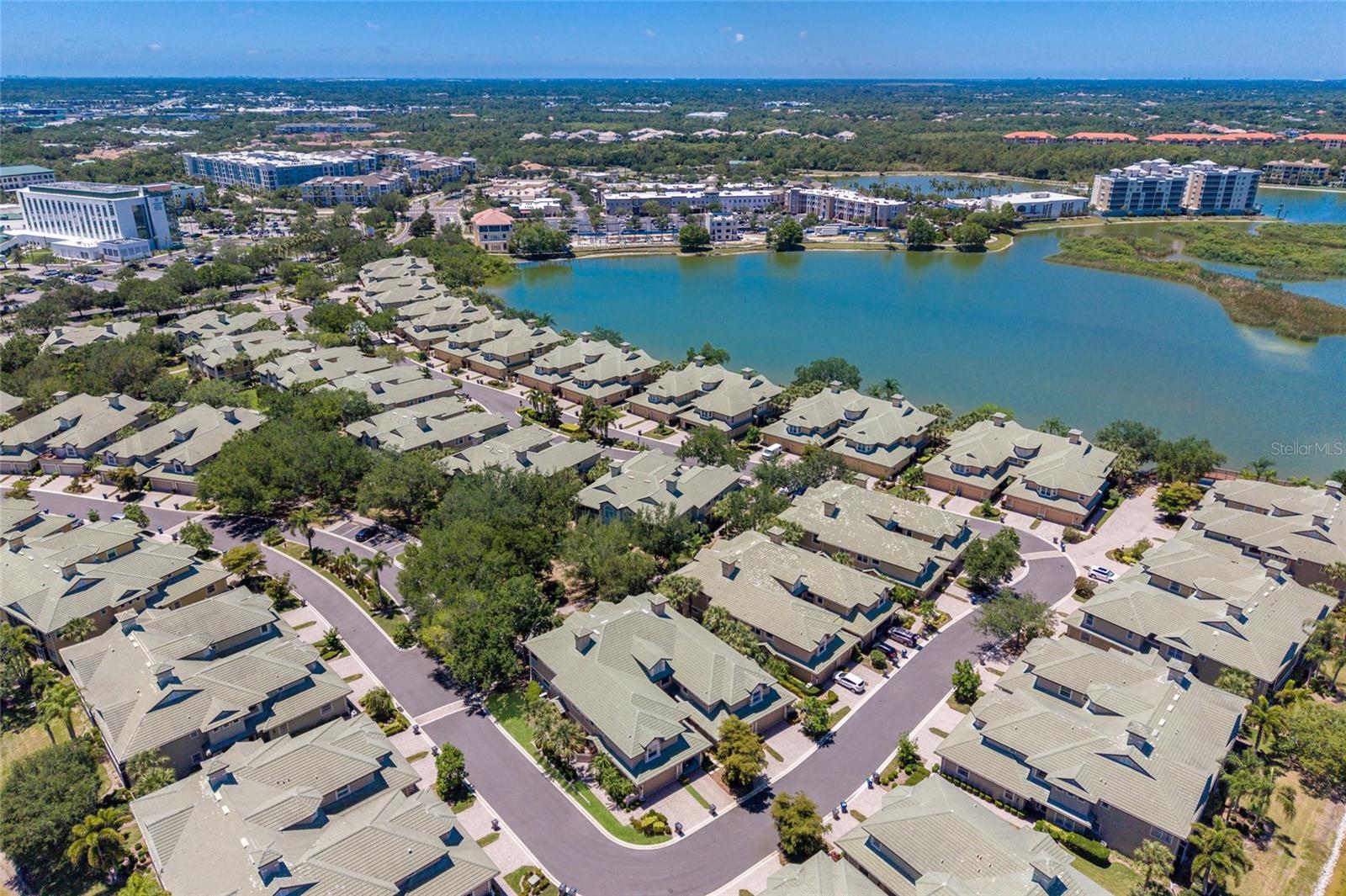 6516 MOORINGS POINT CIR #201, LAKEWOOD RANCH, FL, 34202