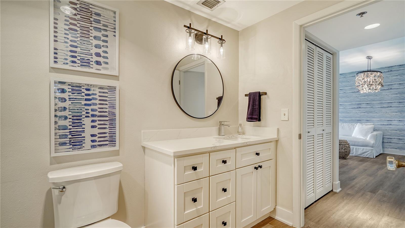 1930 HARBOURSIDE DR #122, LONGBOAT KEY, FL, 34228