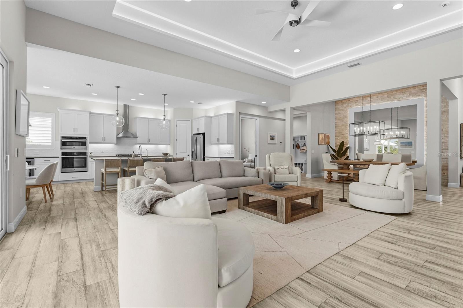 733 TAILWIND PL, SARASOTA, FL, 34240