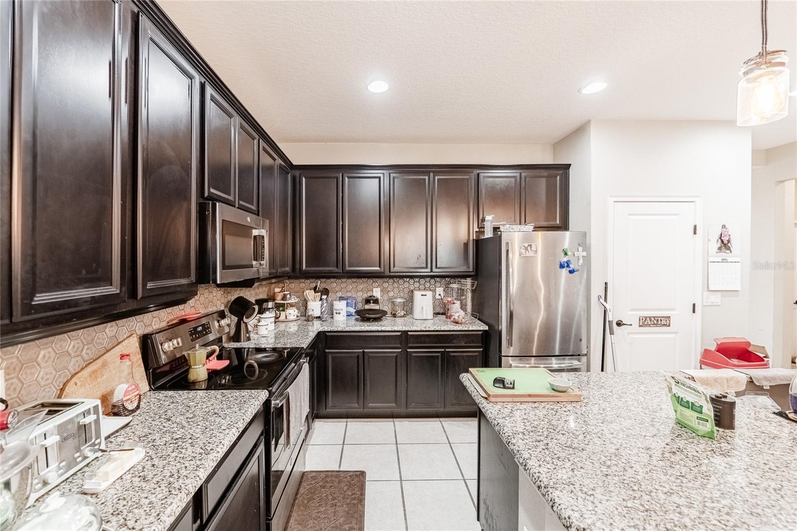 189 TRINITY RIDGE CIR, DAVENPORT, FL, 33897