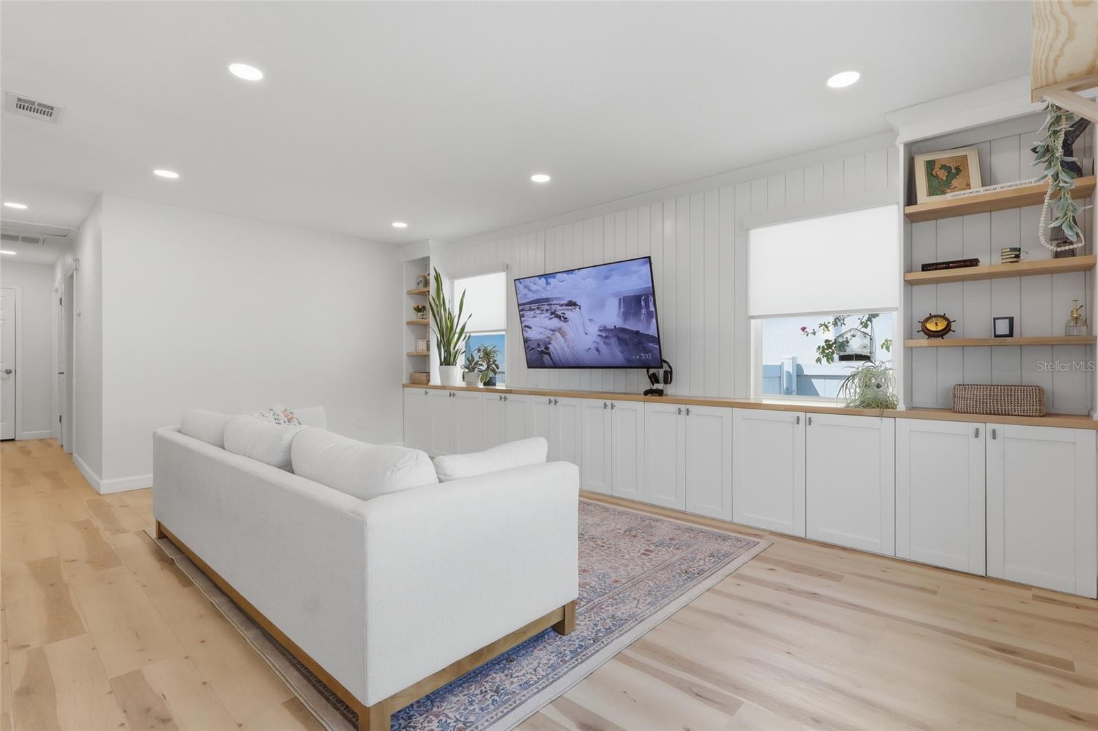 7205 S WEST SHORE BLVD, TAMPA, FL, 33616