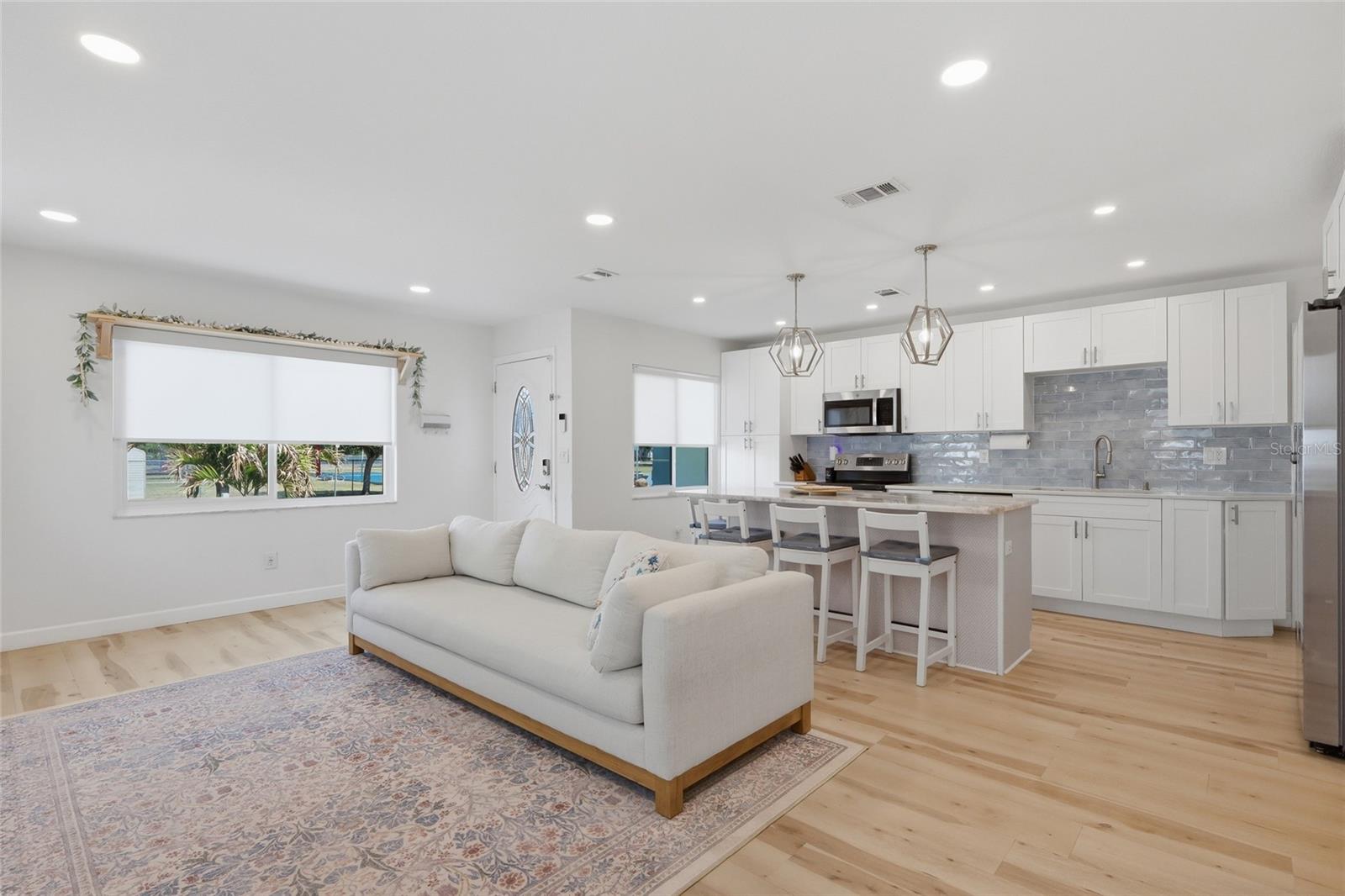 7205 S WEST SHORE BLVD, TAMPA, FL, 33616