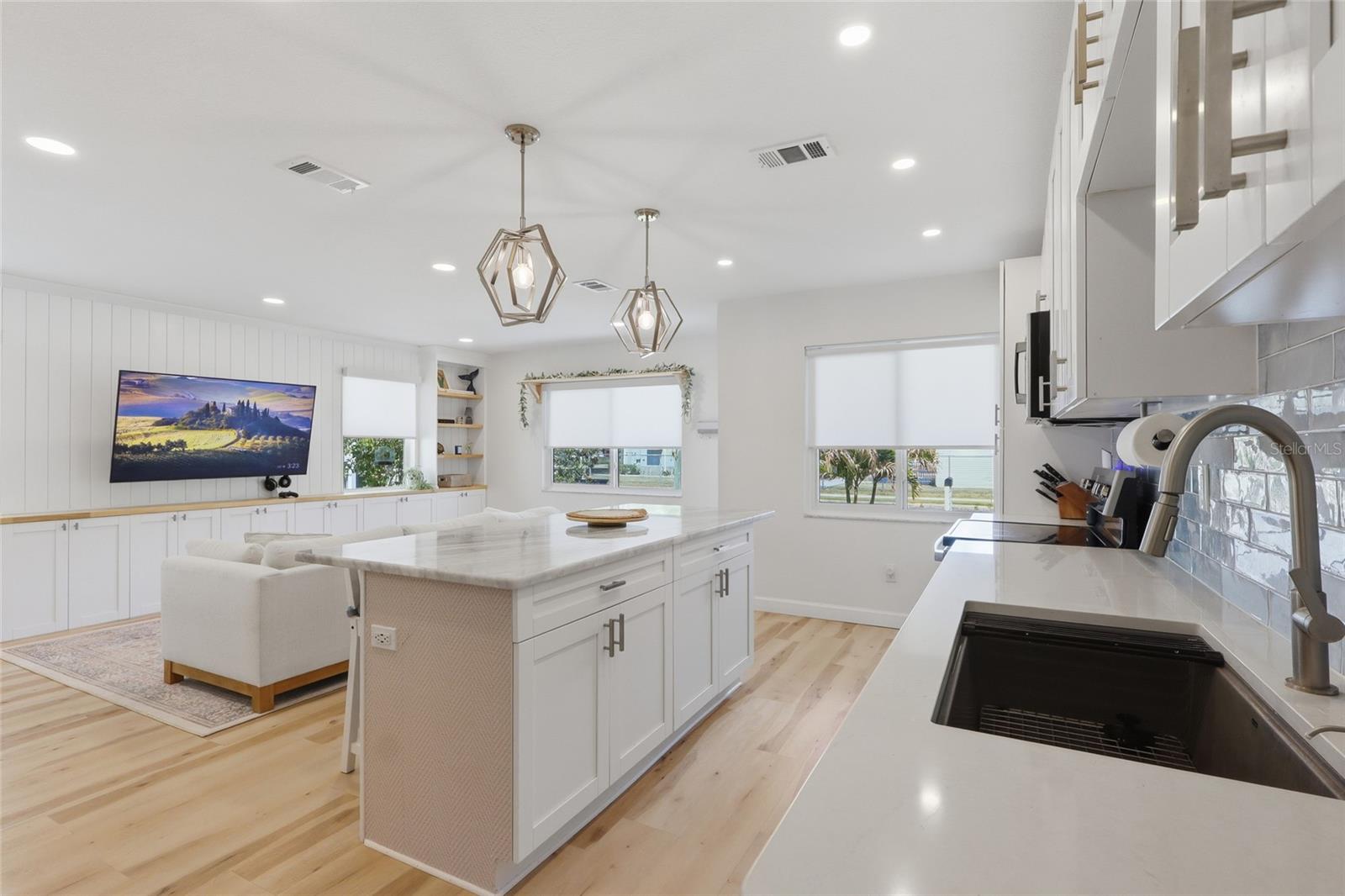 7205 S WEST SHORE BLVD, TAMPA, FL, 33616