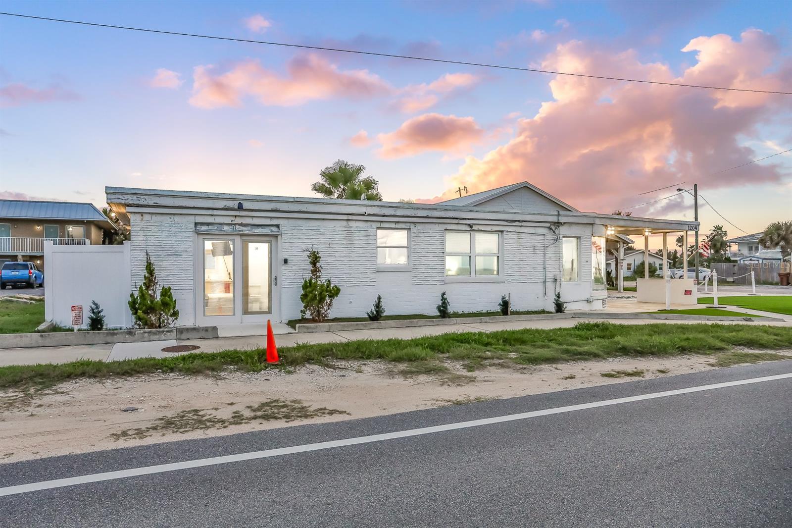 1204 S OCEAN SHORE BLVD, FLAGLER BEACH, FL, 32136