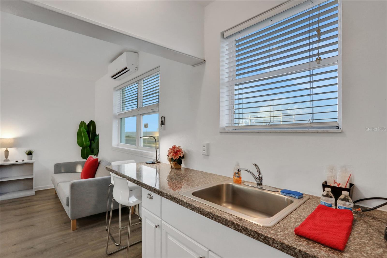 1204 S OCEAN SHORE BLVD, FLAGLER BEACH, FL, 32136