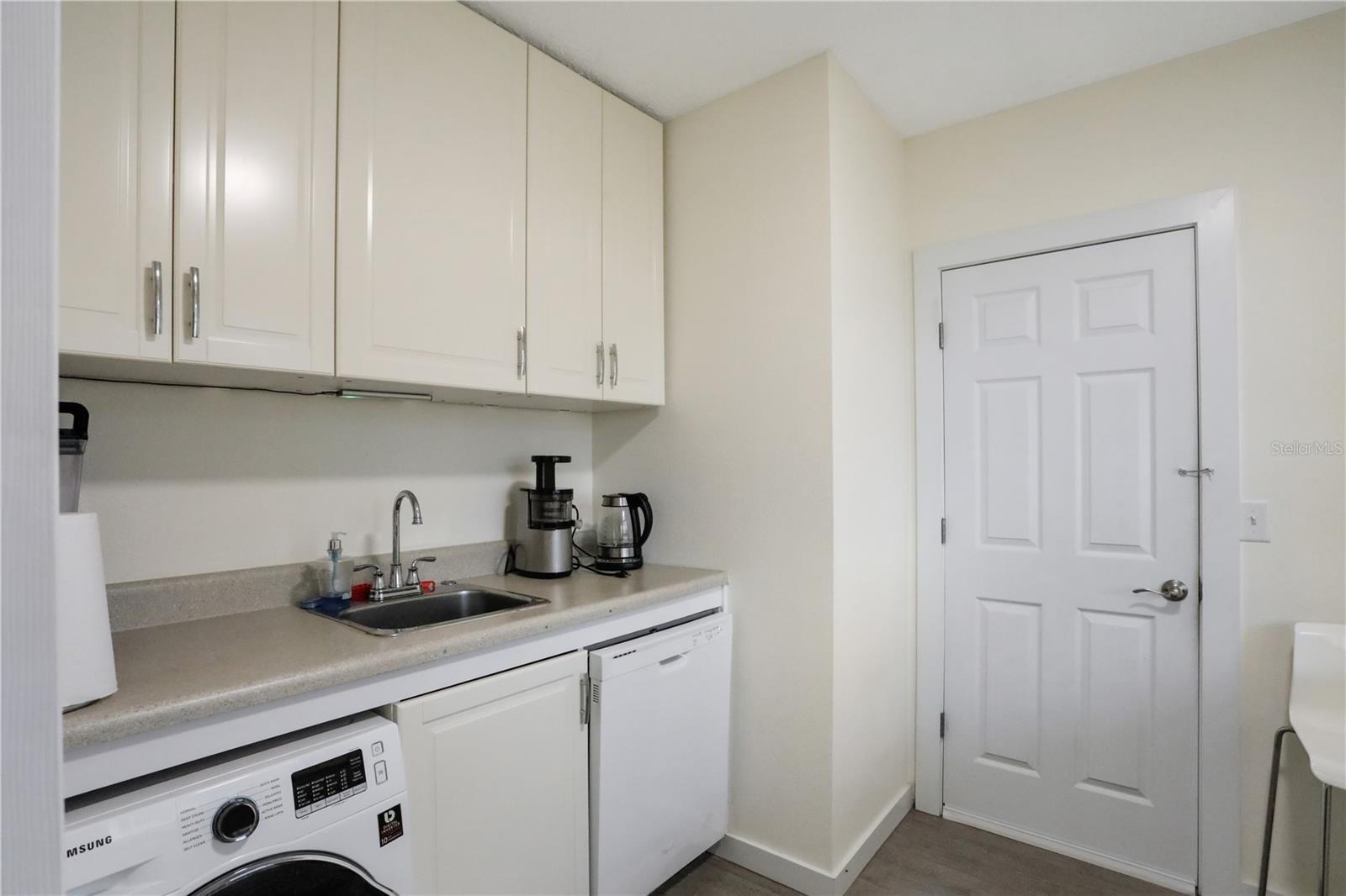 1204 S OCEAN SHORE BLVD, FLAGLER BEACH, FL, 32136