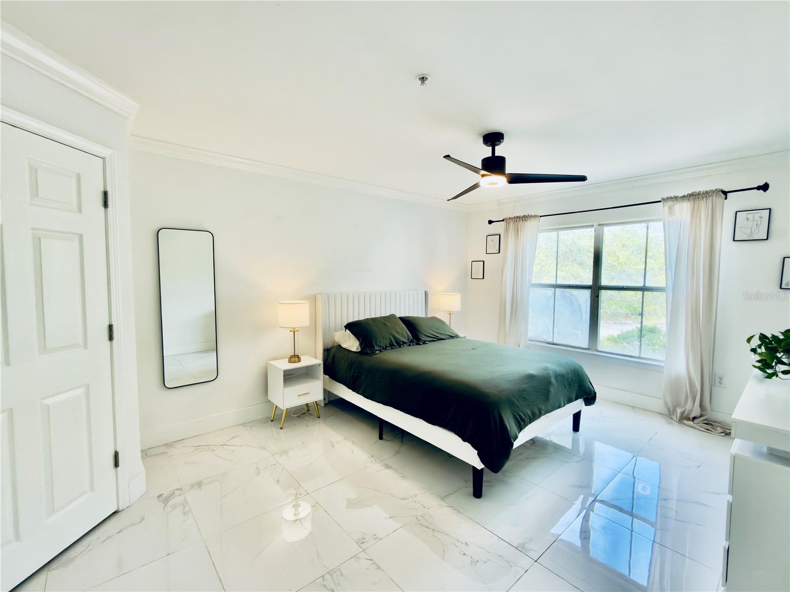 18111 BRIDLE BIT LN, TAMPA, FL, 33647