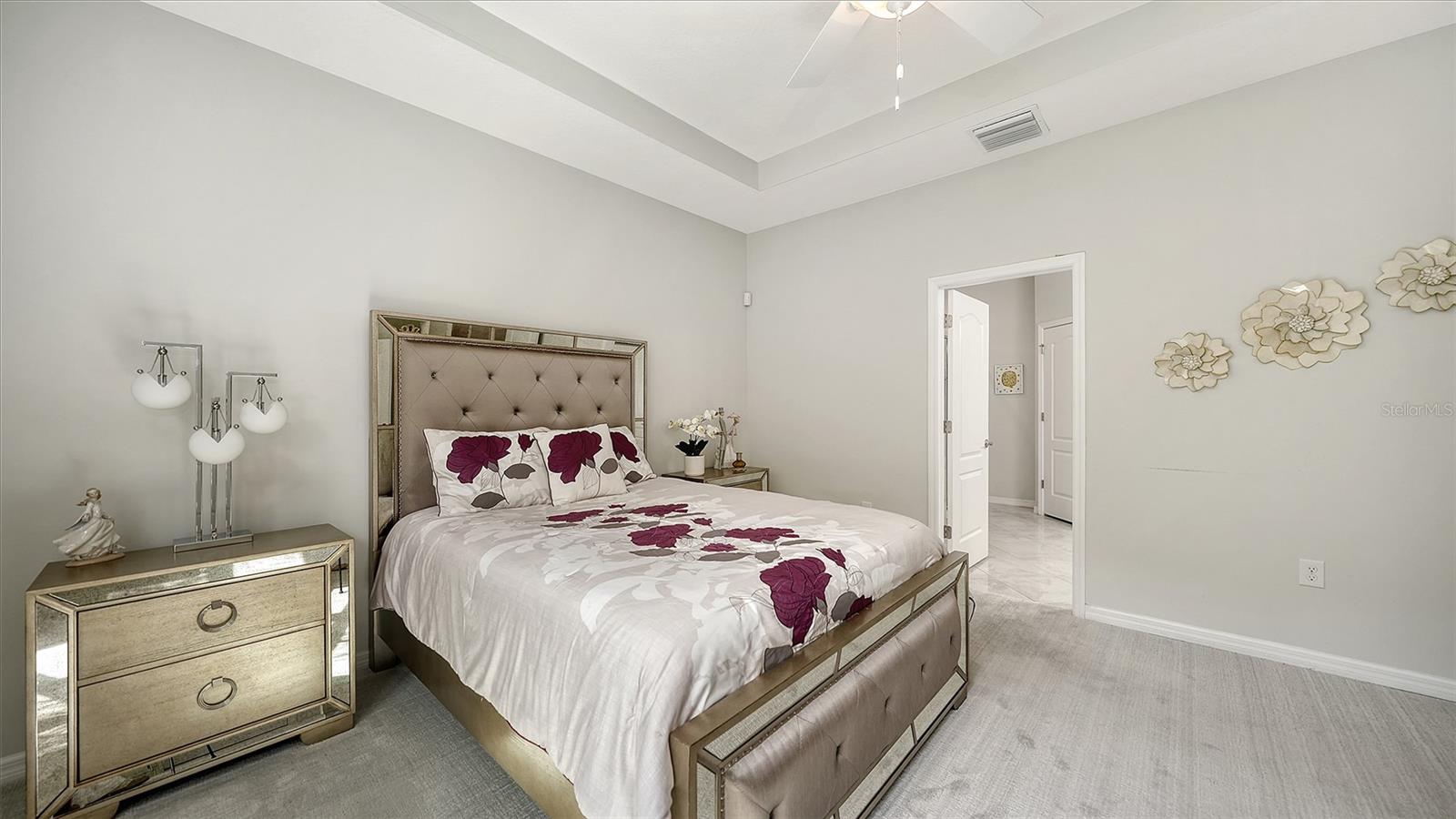 2858 ORIOLE DR, SARASOTA, FL, 34243