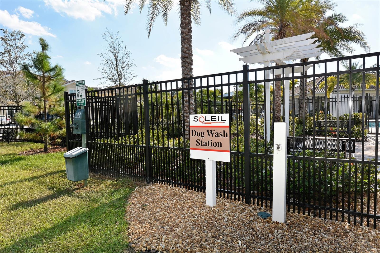 2858 ORIOLE DR, SARASOTA, FL, 34243