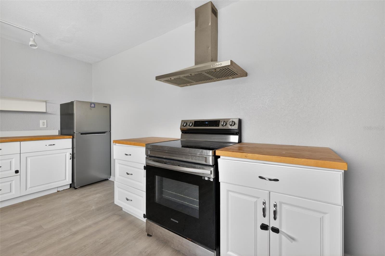 4925 2ND AVE S, ST PETERSBURG, FL, 33707