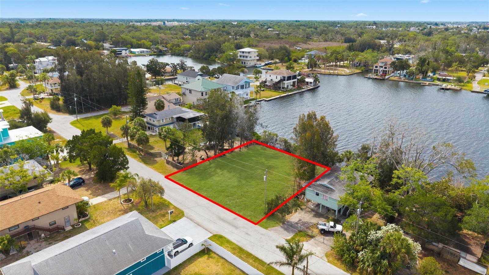 6646 SEAVIEW BLVD, HUDSON, FL, 34667