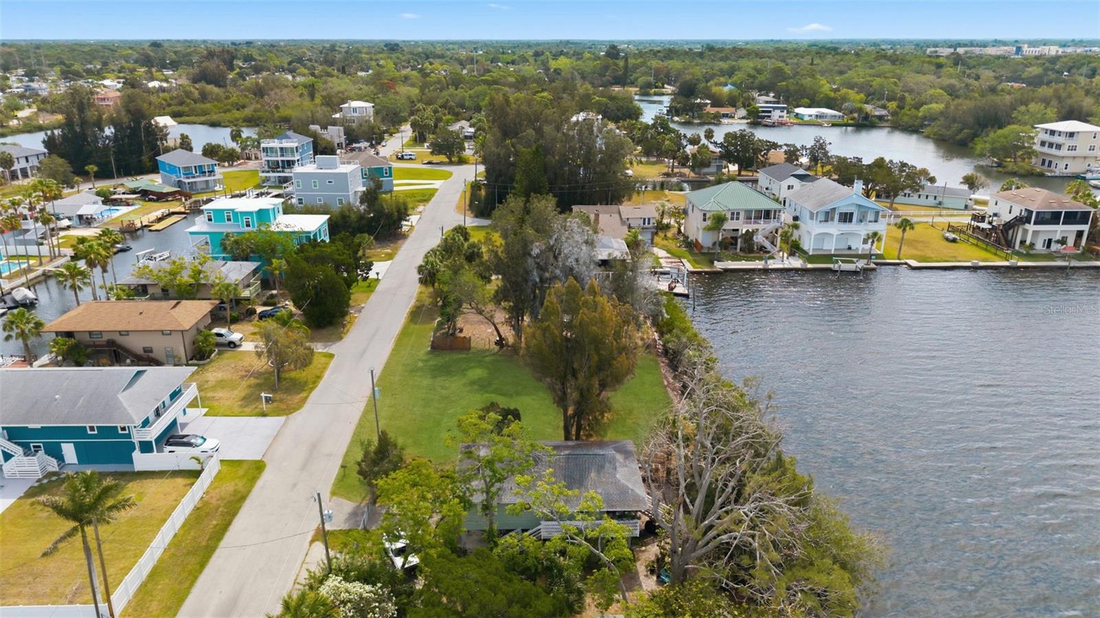 6646 SEAVIEW BLVD, HUDSON, FL, 34667