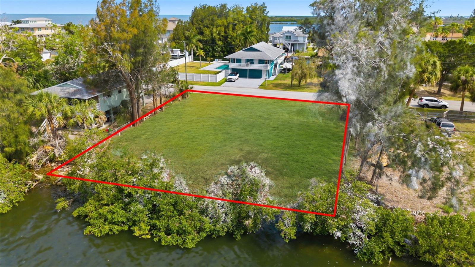 6646 SEAVIEW BLVD, HUDSON, FL, 34667
