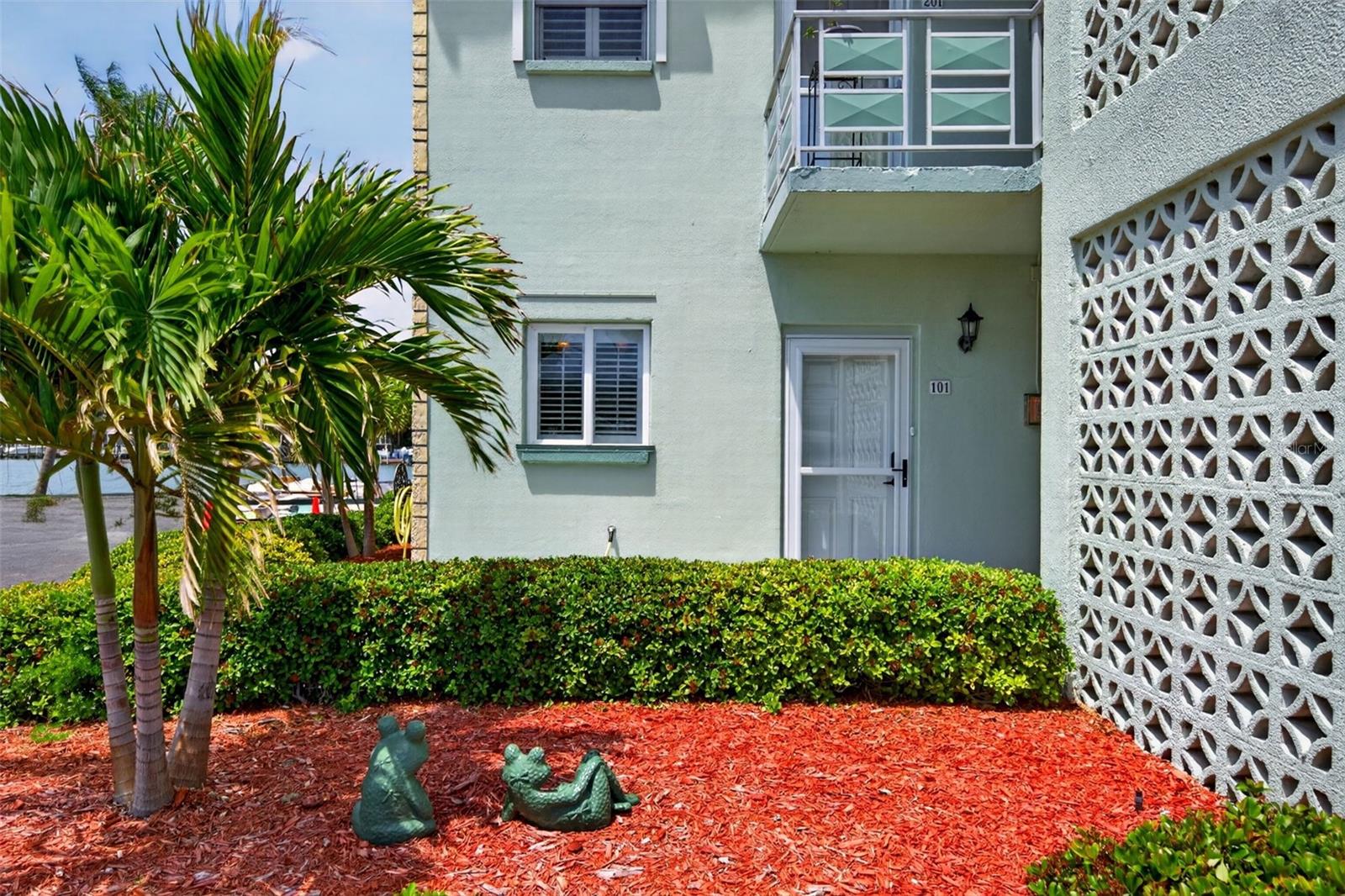 5935 30TH AVE S #101, GULFPORT, FL, 33707