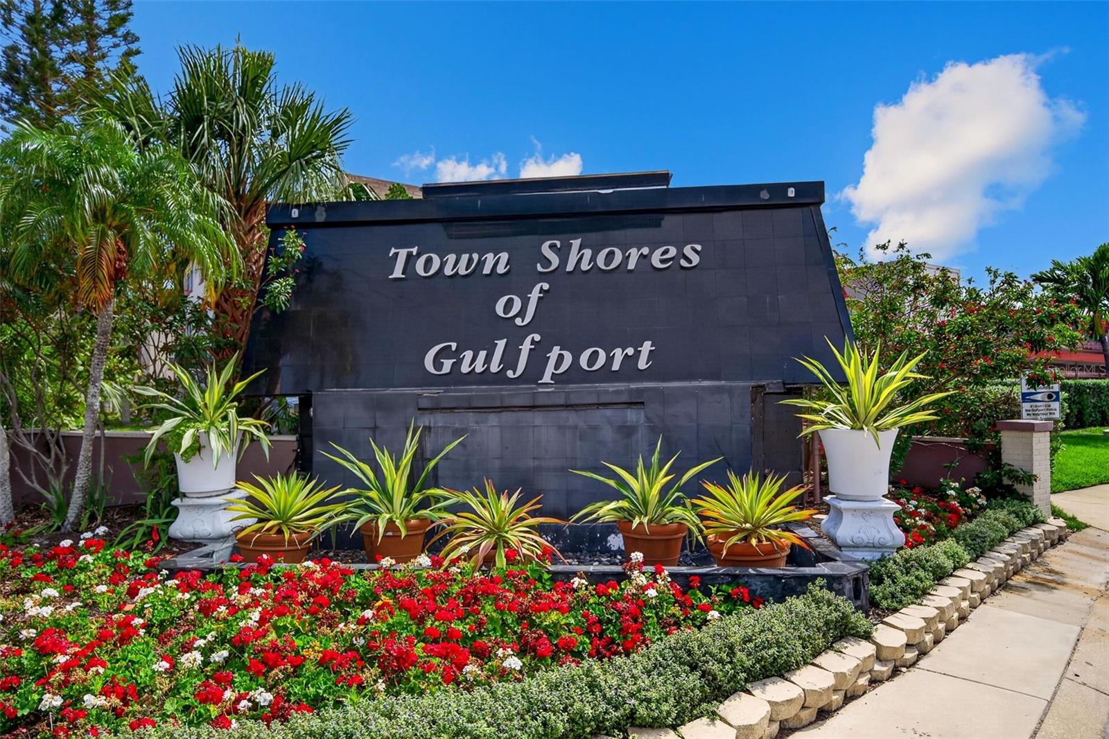 5935 30TH AVE S #101, GULFPORT, FL, 33707