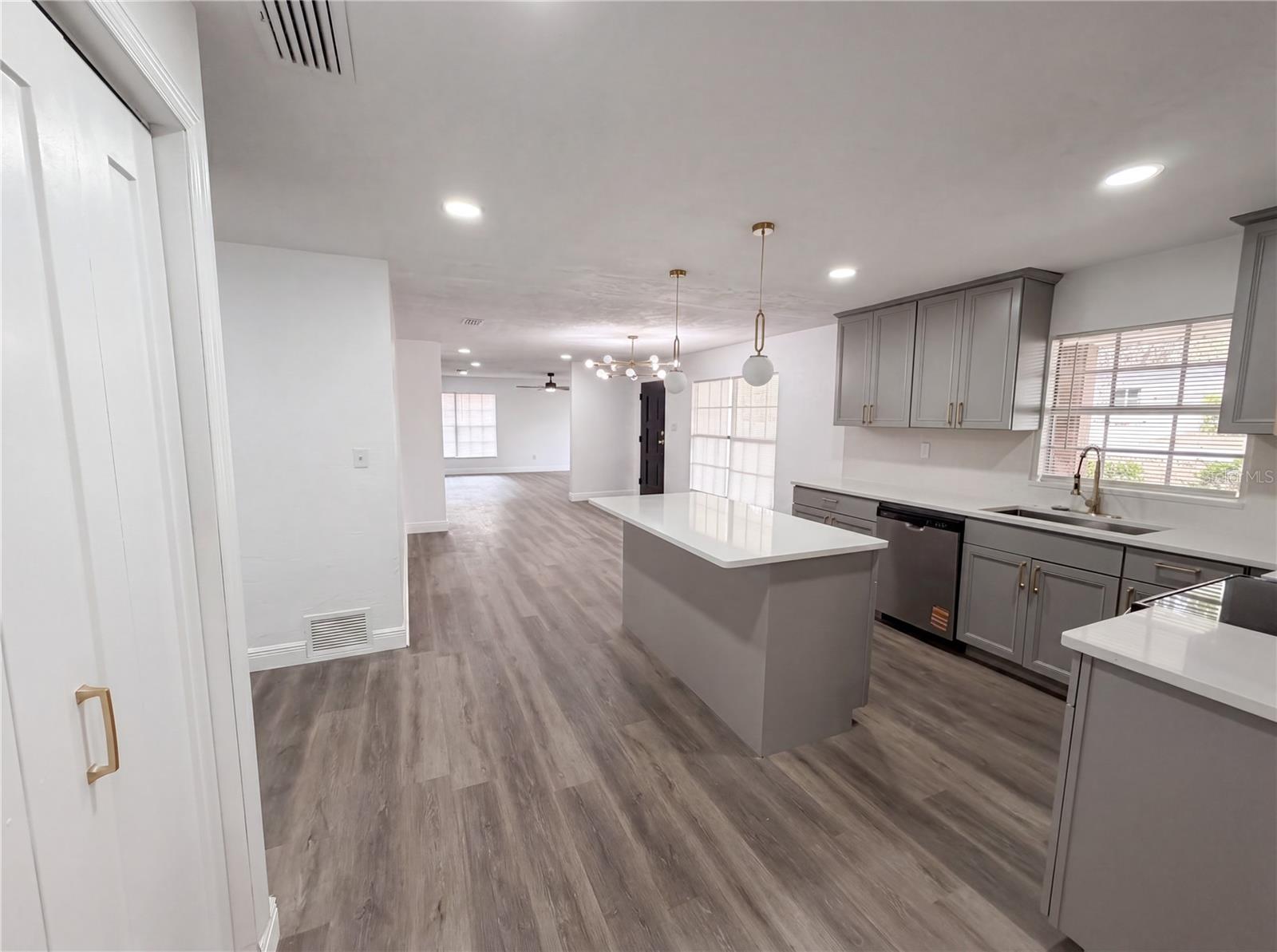 3725 NW 8TH AVE, GAINESVILLE, FL, 32605