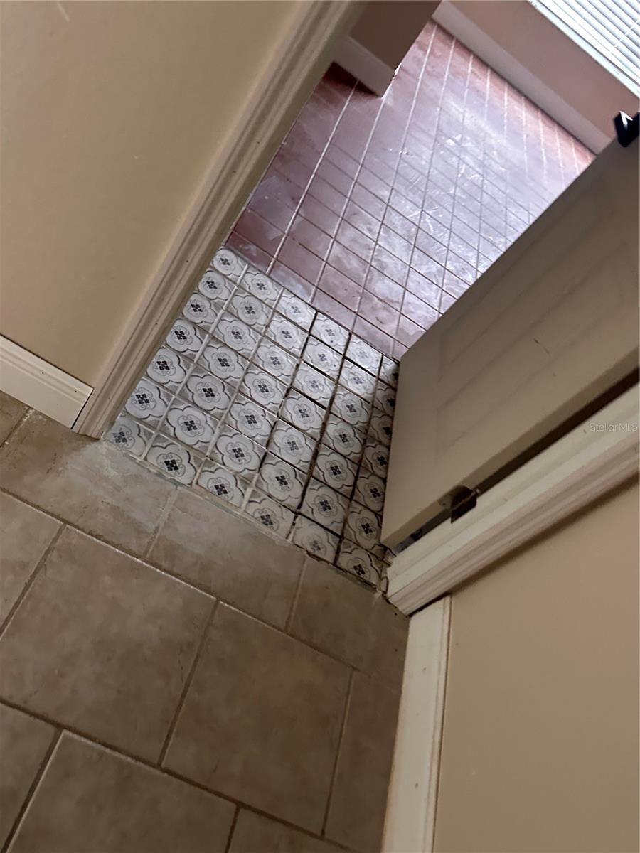 1716 SPRUCEWOOD LN, ORLANDO, FL, 32818