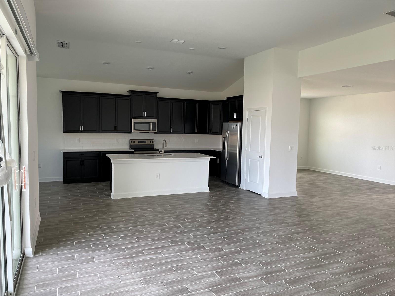 7152 DILLY LAKE AVE, GROVELAND, FL, 34736