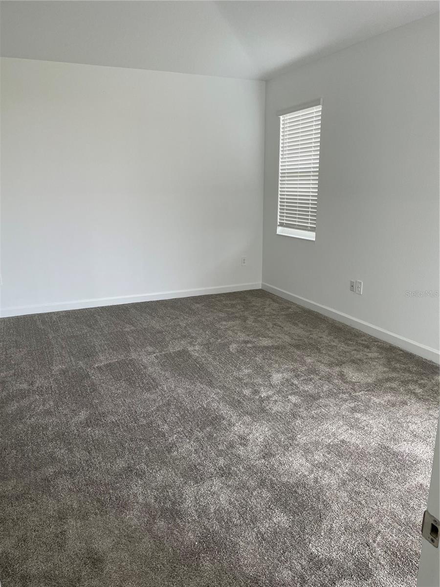 7152 DILLY LAKE AVE, GROVELAND, FL, 34736